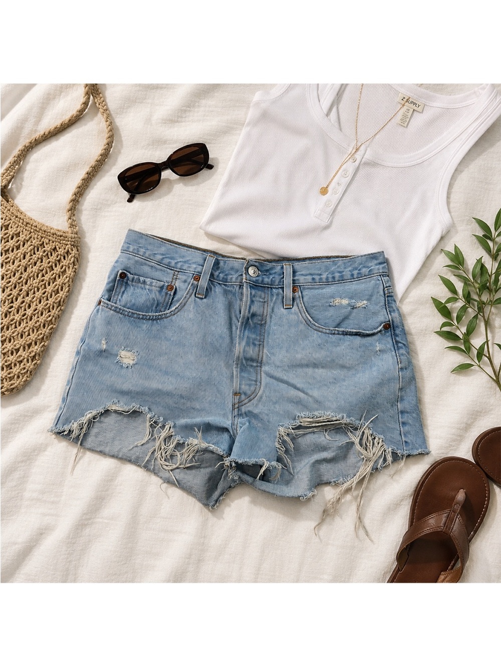 Levi’s 501 Distressed High Rise Denim Shorts | W31